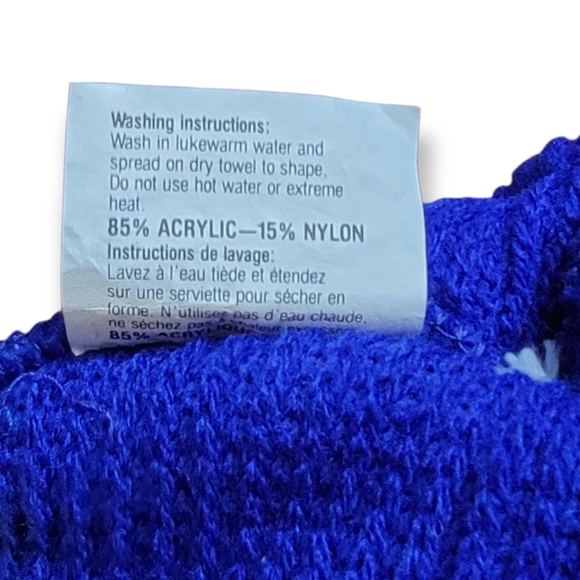 Vintage 1970s Ford Truck Knitted Winter Hat Beenie Touque Made in Canada - Picture 3 of 3